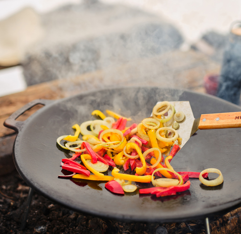 Griddle pan, without legs Hot-rolled steel 38 cm