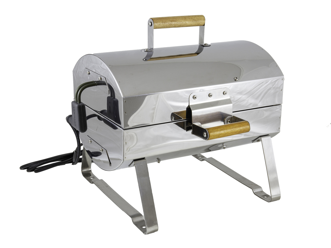 900 W grilling and smoking oven