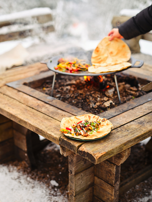 Griddle pan, with legs Hot-rolled steel 48 cm