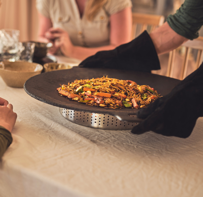 Griddle pan warming plate